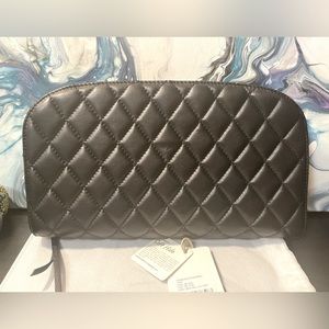 New HOBO Clutch